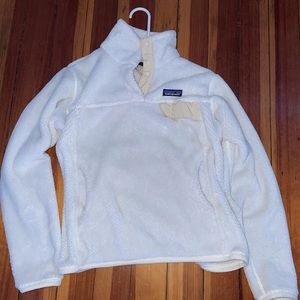 White and Cream fleece Patagonia